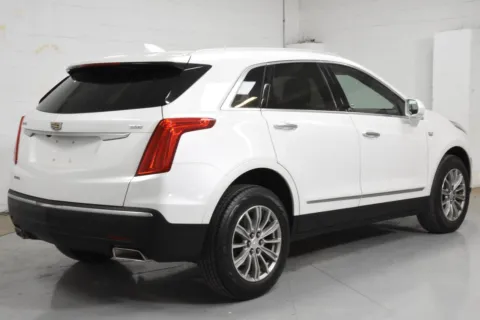 Photos of 2017 Cadillac XT5 Luxury for sale in McAllen, TX at Trevinos Auto Mart