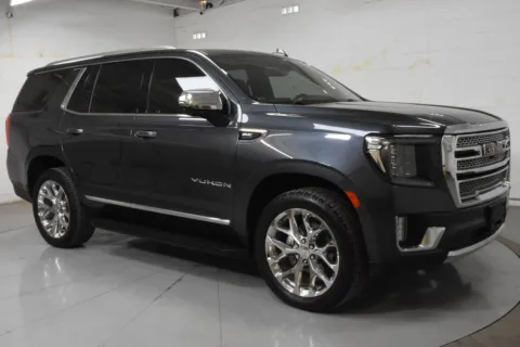 Gray 2021 GMC Yukon SLT for sale in McAllen, TX