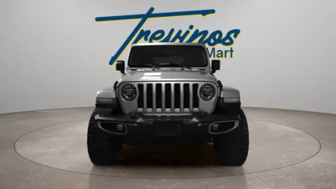 More photos of 2019 Jeep Wrangler Unlimited Sahara at Trevinos Auto Mart, TX