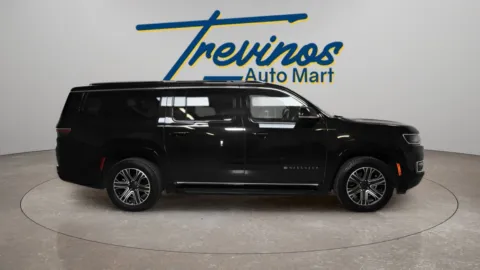 More photos of 2023 Jeep Wagoneer L Series II at Trevinos Auto Mart, TX
