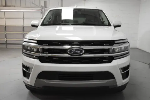More photos of 2024 Ford Expedition Max Limited at Trevinos Auto Mart, TX