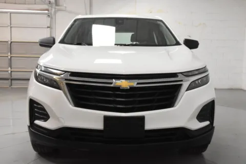 More photos of 2022 Chevrolet Equinox LS at Trevinos Auto Mart, TX
