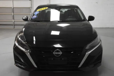 More photos of 2024 Nissan Altima 2.5 SV at Trevinos Auto Mart, TX