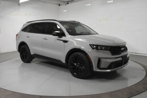 Gray 2022 Kia Sorento SX for sale in McAllen, TX