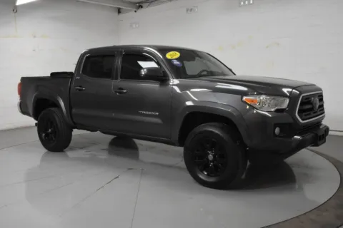 Gray 2018 Toyota Tacoma SR5 for sale in McAllen, TX