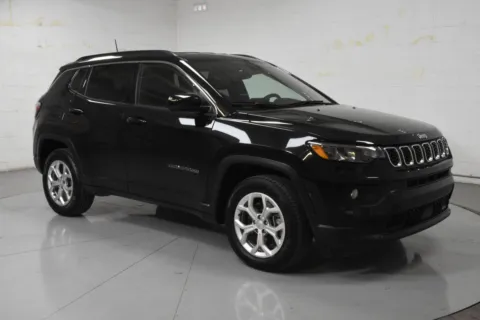 Black 2024 Jeep Compass Latitude for sale in McAllen, TX