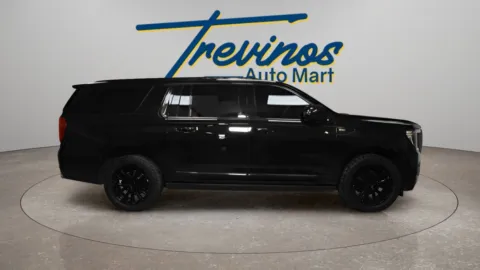 More photos of 2021 GMC Yukon XL Denali at Trevinos Auto Mart, TX