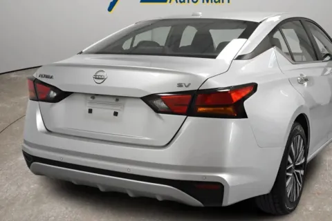 Another view of 2024 Nissan Altima 2.5 SV for sale in McAllen, TX at Trevinos Auto Mart