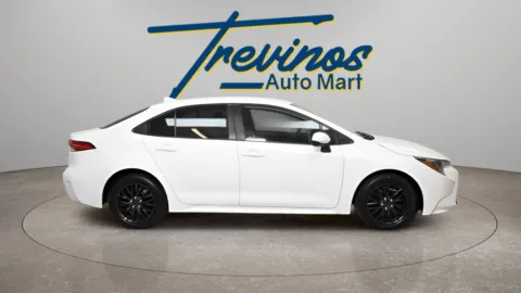 More photos of 2021 Toyota Corolla LE at Trevinos Auto Mart, TX