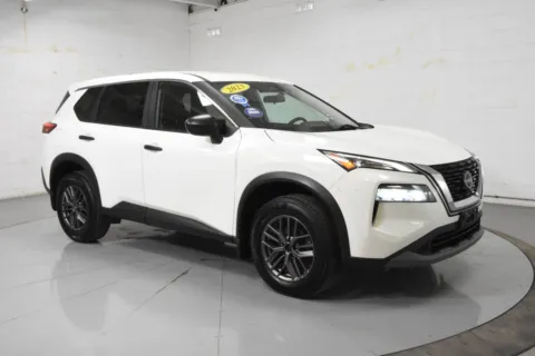 White 2023 Nissan Rogue S for sale in McAllen, TX