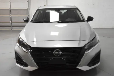 More photos of 2024 Nissan Altima 2.5 SV at Trevinos Auto Mart, TX