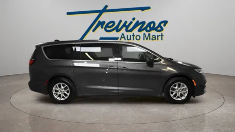 More photos of 2023 Chrysler Pacifica Touring L at Trevinos Auto Mart, TX