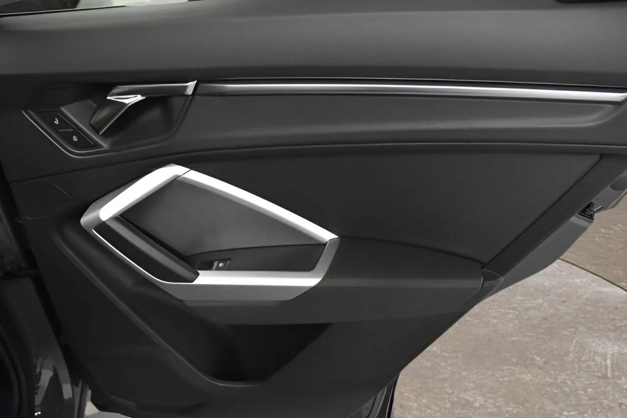 2020 Audi Q3 Premium - Photo 14