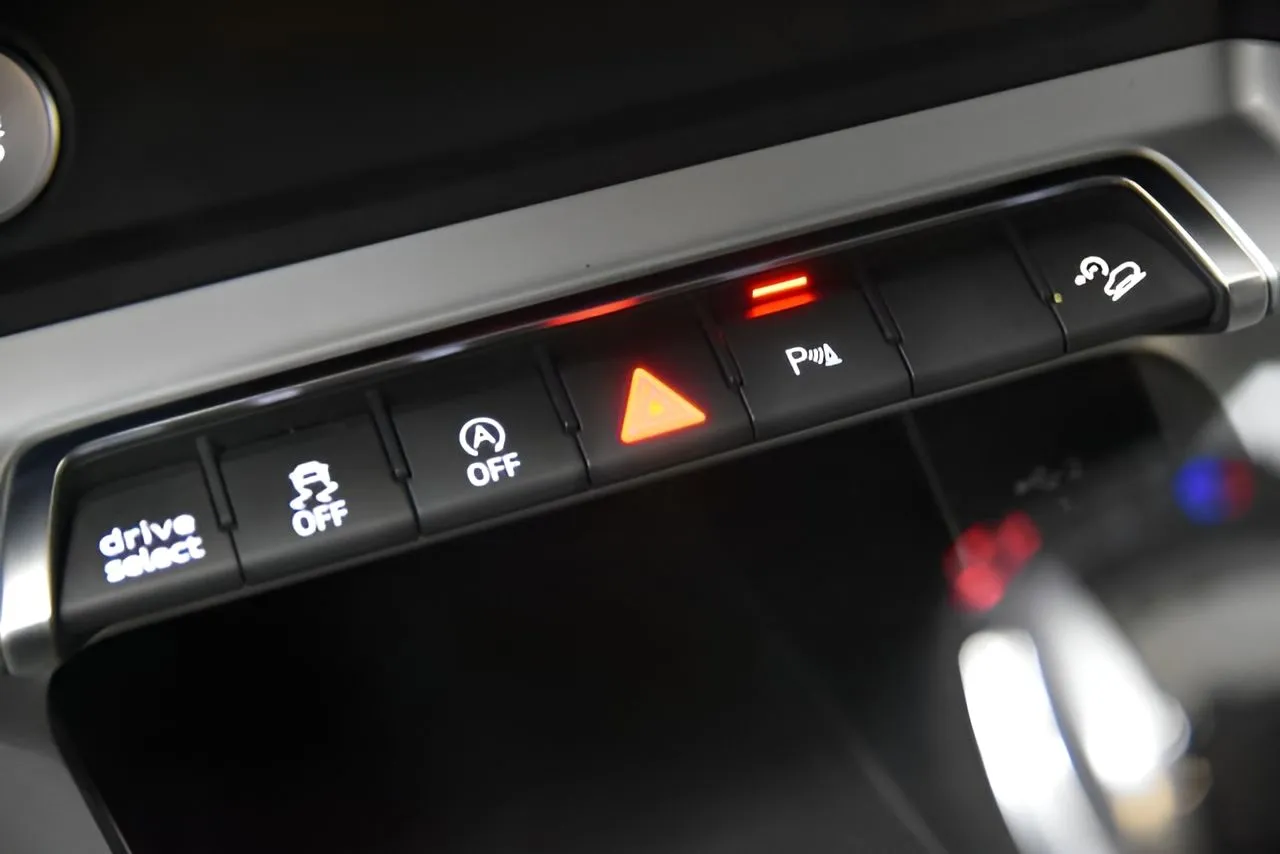 2020 Audi Q3 Premium - Photo 27