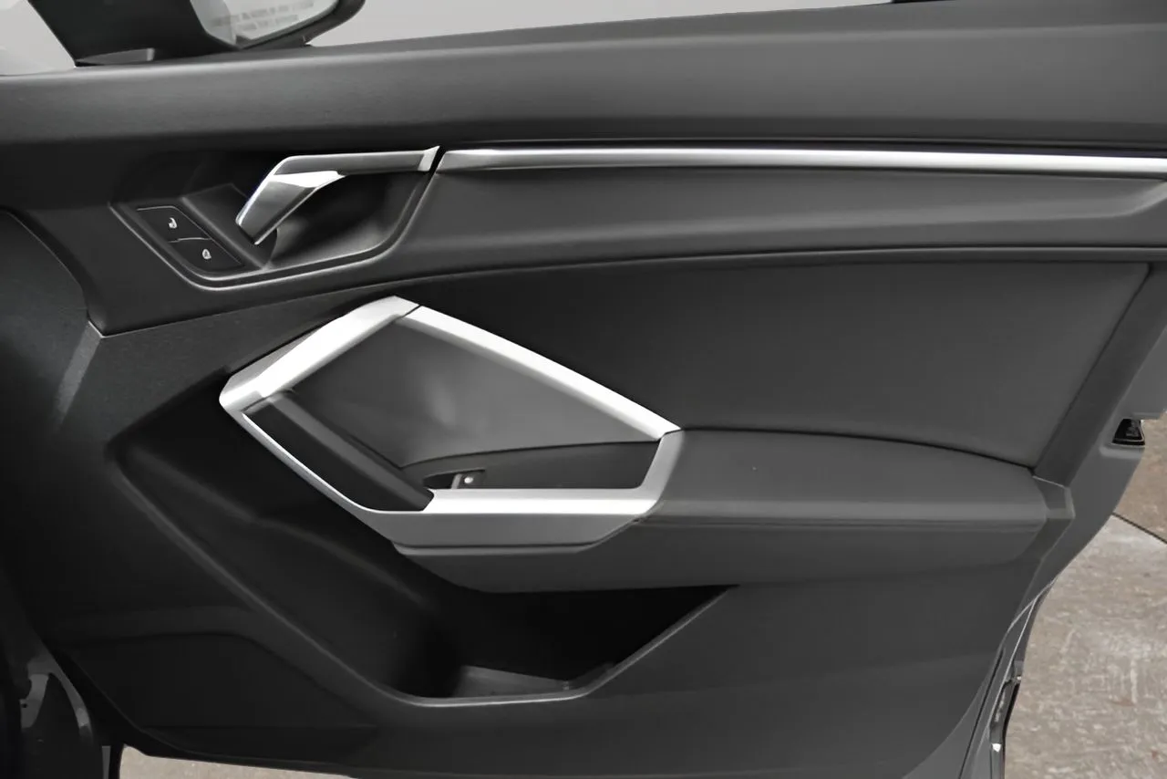 2020 Audi Q3 Premium - Photo 13