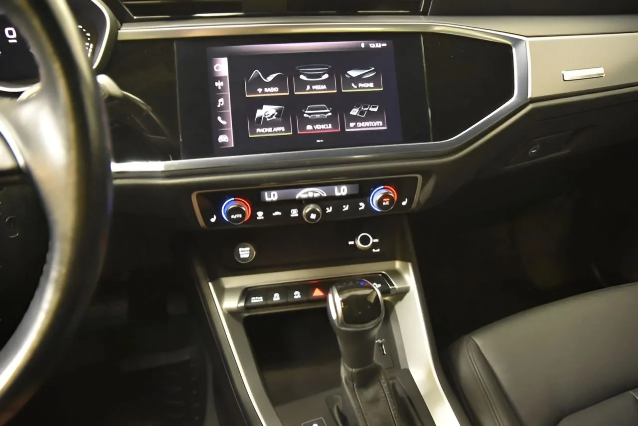 2020 Audi Q3 Premium - Photo 22