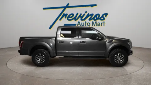 More photos of 2018 Ford F-150 Raptor at Trevinos Auto Mart, TX