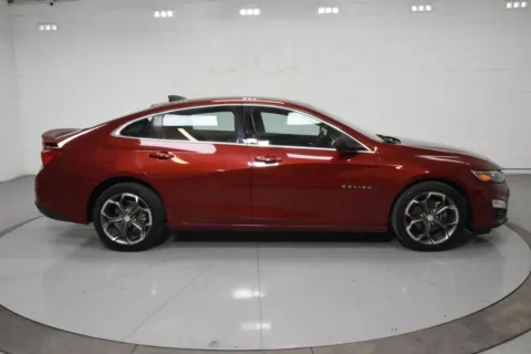 More photos of 2019 Chevrolet Malibu RS at Trevinos Auto Mart, TX