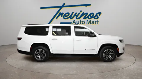 More photos of 2023 Jeep Wagoneer L Series II at Trevinos Auto Mart, TX