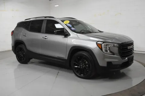 Gray 2023 GMC Terrain SLE for sale in McAllen, TX