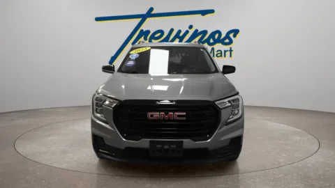 More photos of 2023 GMC Terrain SLE at Trevinos Auto Mart, TX