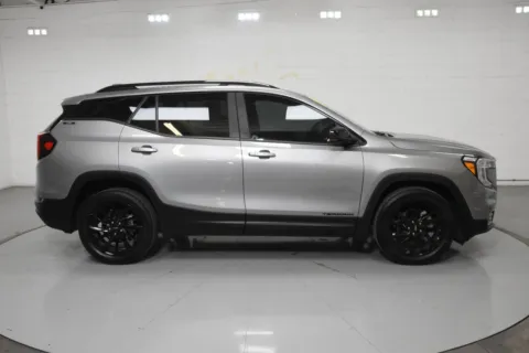 More photos of 2023 GMC Terrain SLE at Trevinos Auto Mart, TX