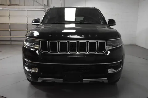 More photos of 2023 Jeep Wagoneer L Series III at Trevinos Auto Mart, TX