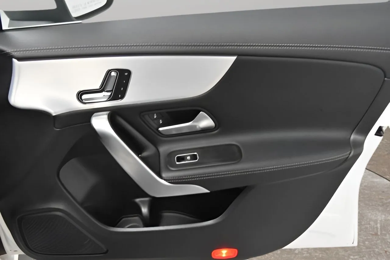 2025 Mercedes-Benz CLA CLA 250 - Photo 14