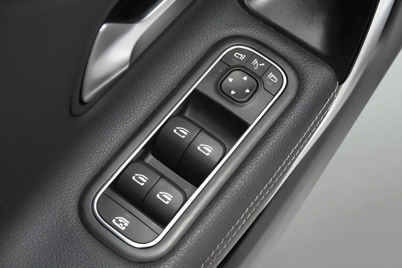 2025 Mercedes-Benz CLA CLA 250 - Photo 17