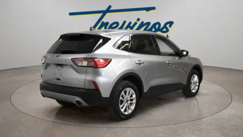 Photos of 2022 Ford Escape SE for sale in McAllen, TX at Trevinos Auto Mart