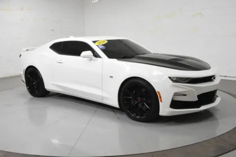 White 2020 Chevrolet Camaro SS for sale in McAllen, TX
