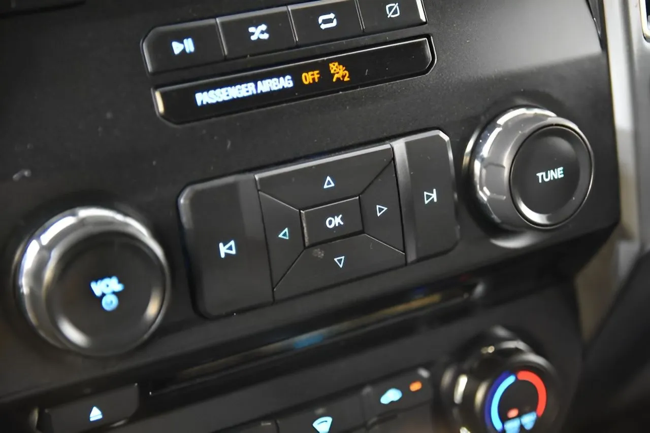 2018 Ford F-150 XLT - Photo 28