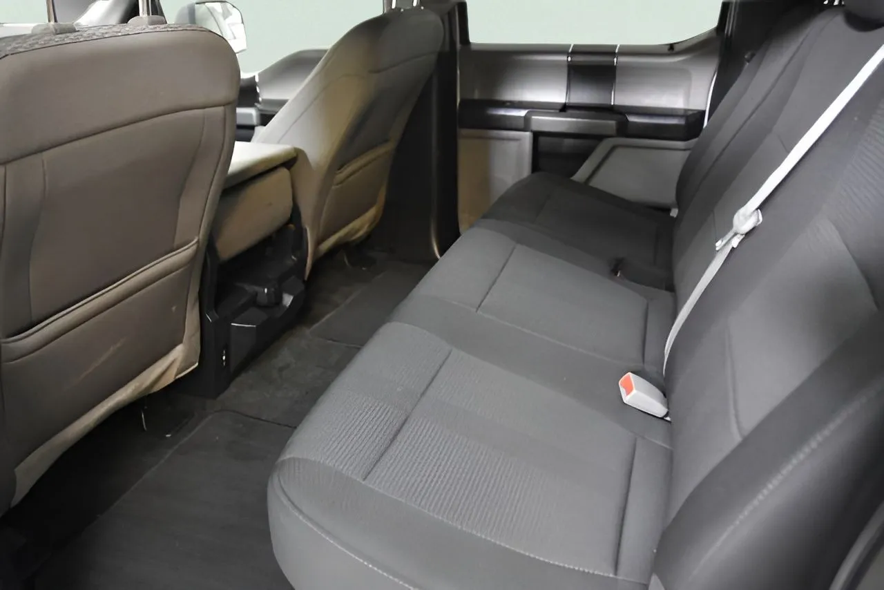 2018 Ford F-150 XLT - Photo 32