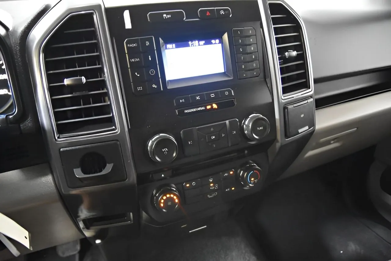 2018 Ford F-150 XLT - Photo 25
