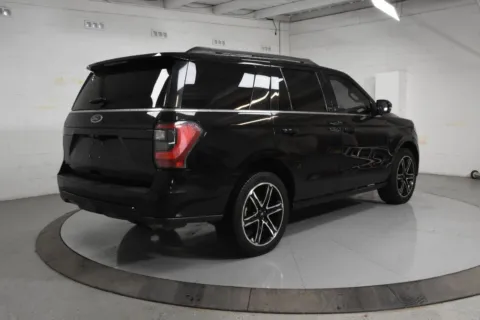 Photos of 2021 Ford Expedition Limited for sale in McAllen, TX at Trevinos Auto Mart
