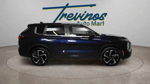 More photos of 2024 Mitsubishi Outlander SE at Trevinos Auto Mart, TX