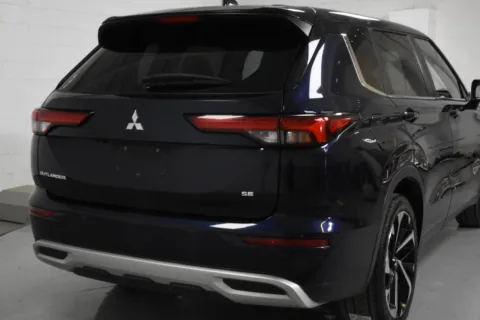 Another view of 2024 Mitsubishi Outlander SE for sale in McAllen, TX at Trevinos Auto Mart