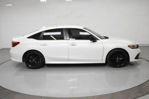 More photos of 2022 Honda Civic Sport at Trevinos Auto Mart, TX
