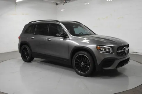 Gray 2023 Mercedes-Benz GLB 250 for sale in McAllen, TX