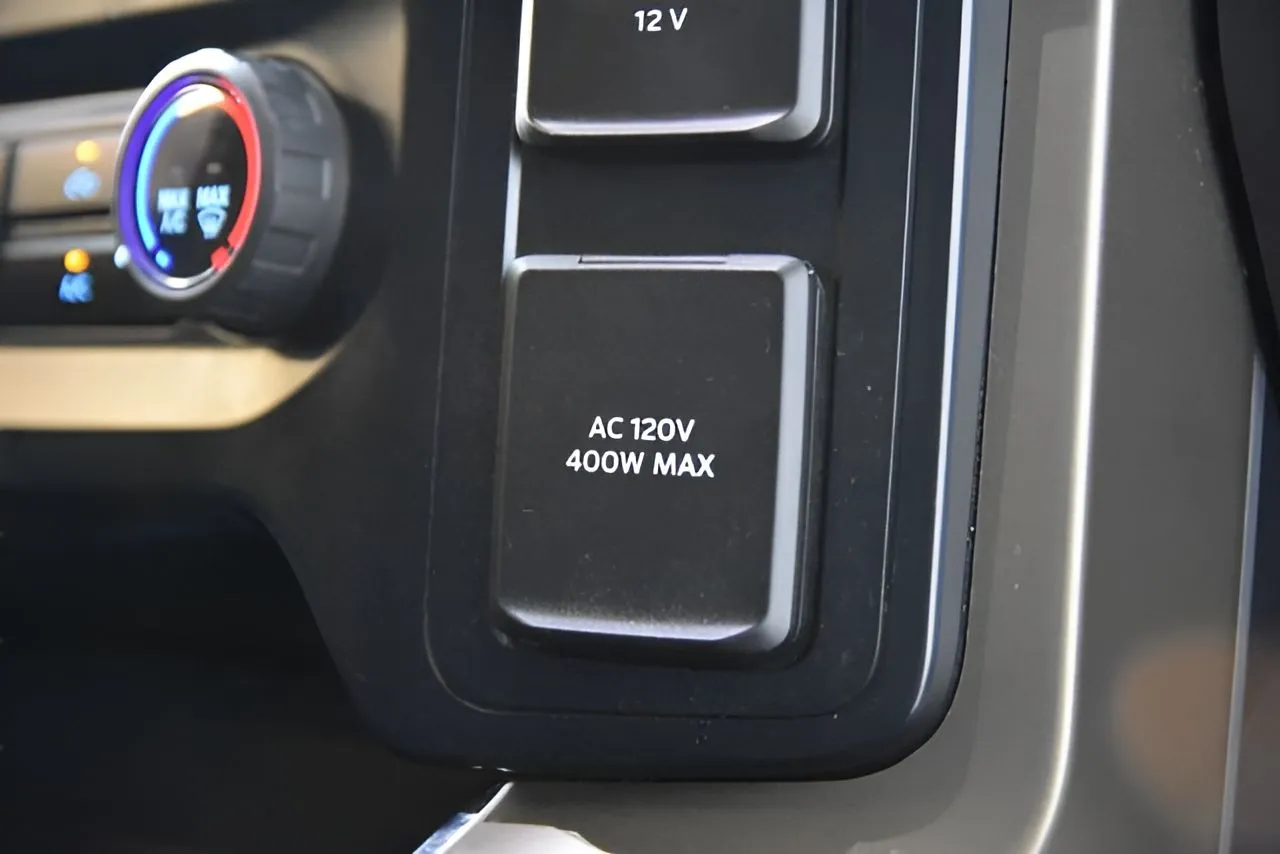 2023 Ford F-150 XL - Photo 38
