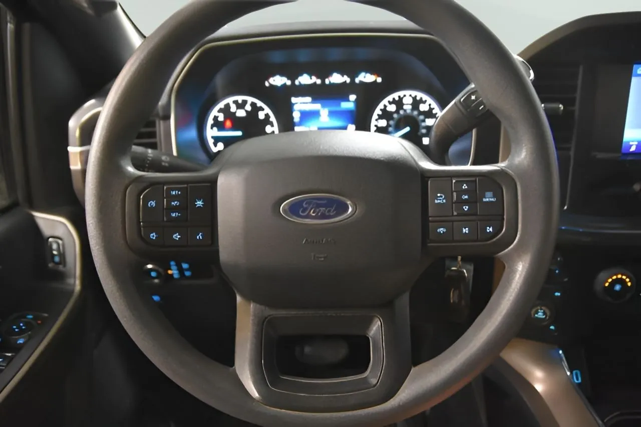 2023 Ford F-150 XL - Photo 19