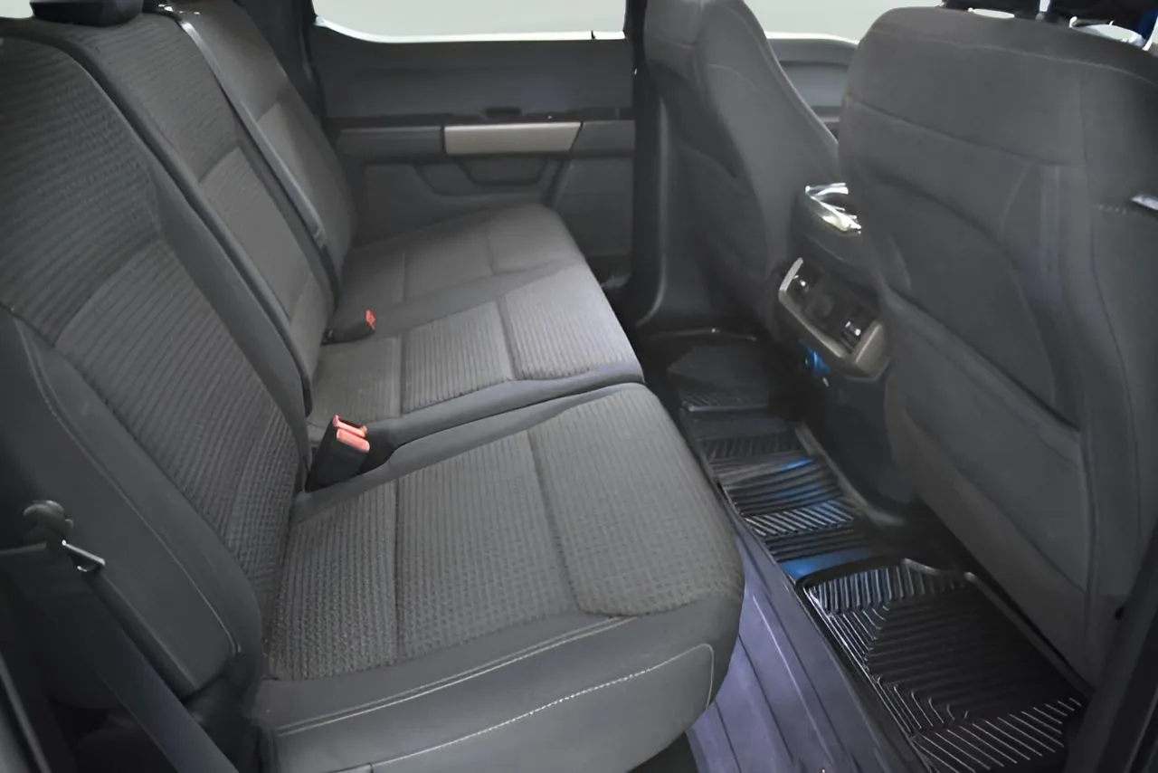2023 Ford F-150 XL - Photo 39