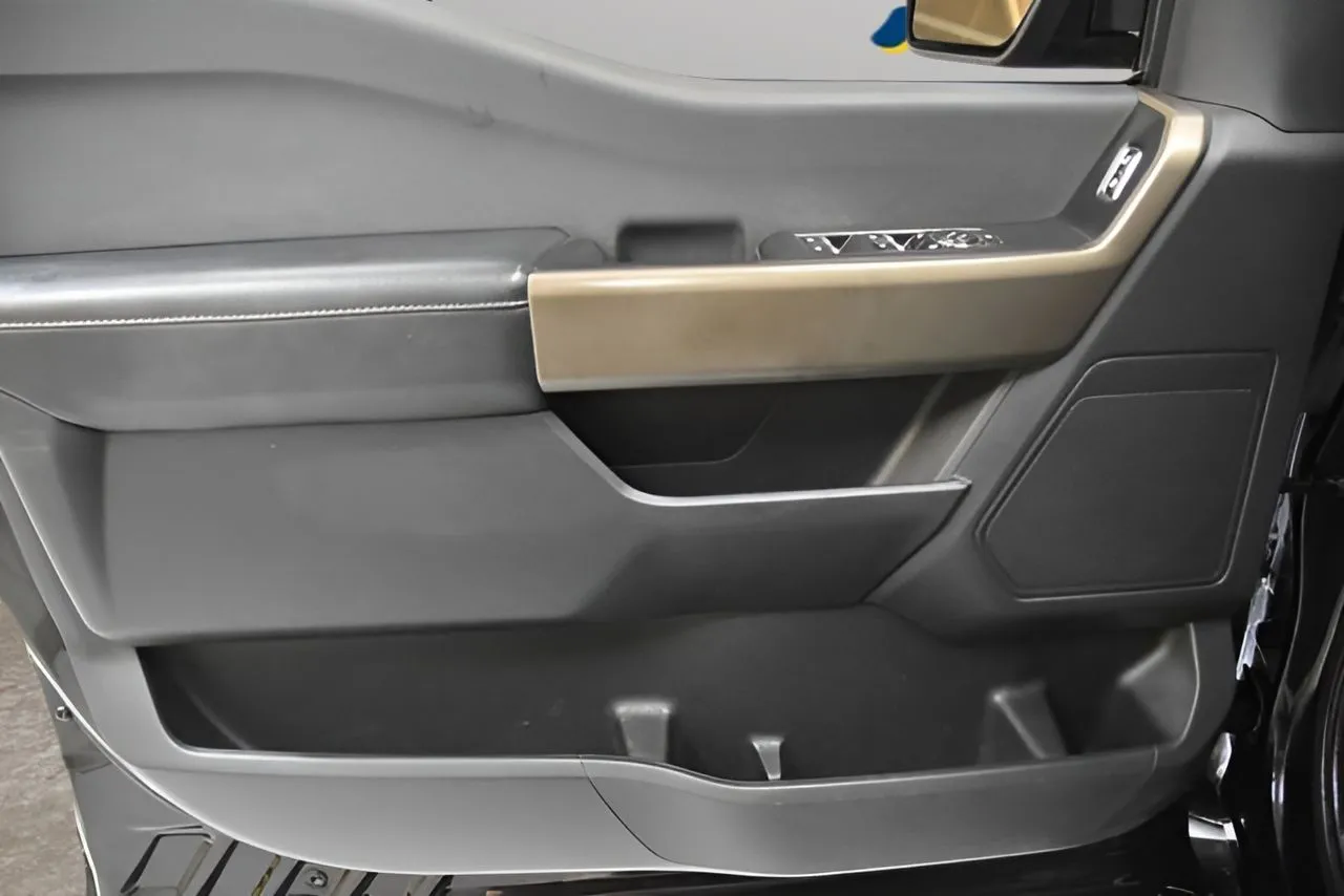 2023 Ford F-150 XL - Photo 13