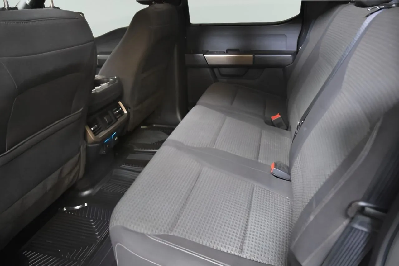 2023 Ford F-150 XL - Photo 32
