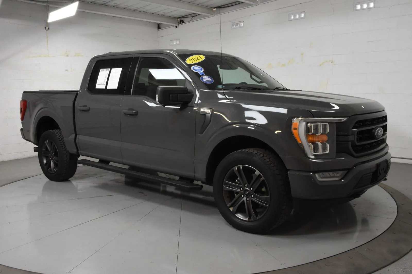 Gray 2021 Ford F-150 XLT for sale in McAllen, TX