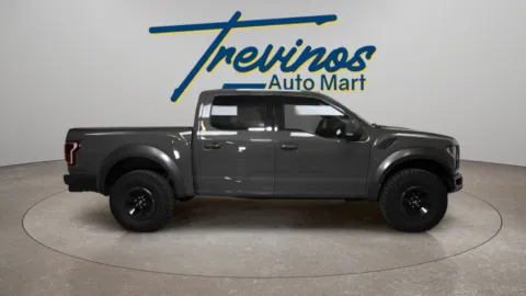 More photos of 2018 Ford F-150 Raptor at Trevinos Auto Mart, TX
