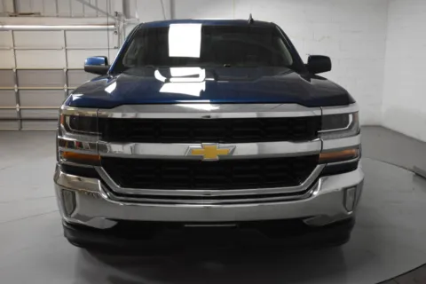 More photos of 2017 Chevrolet Silverado 1500 LT at Trevinos Auto Mart, TX