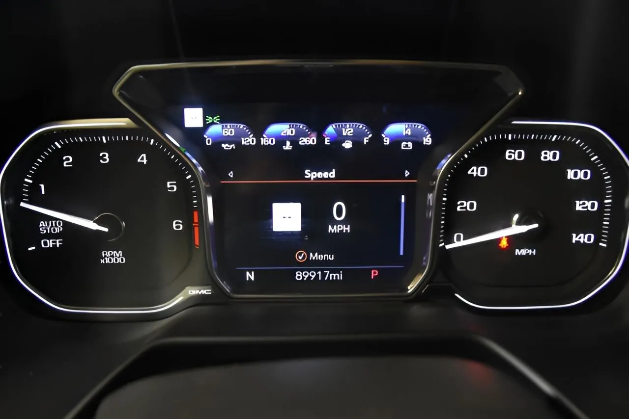 GMC Yukon XL photo 22