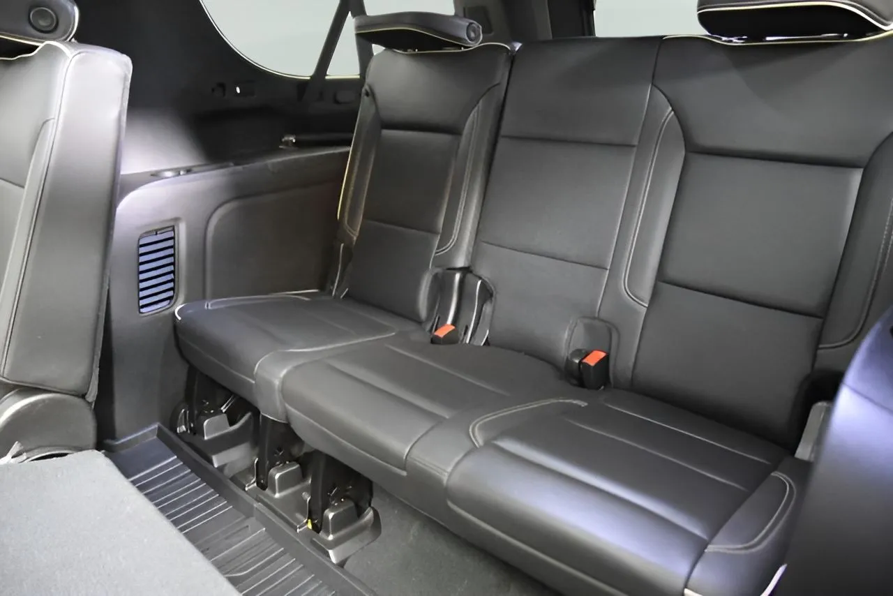 GMC Yukon XL photo 41
