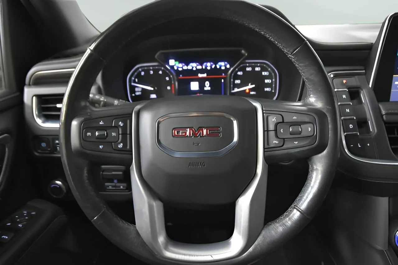 GMC Yukon XL photo 19